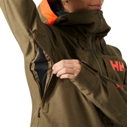 Helly Hansen Powderqueen 3.0 Insulated Jacket - Women's 5
