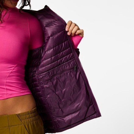 Cotopaxi Fuego Hooded Down Jacket - Women's 5