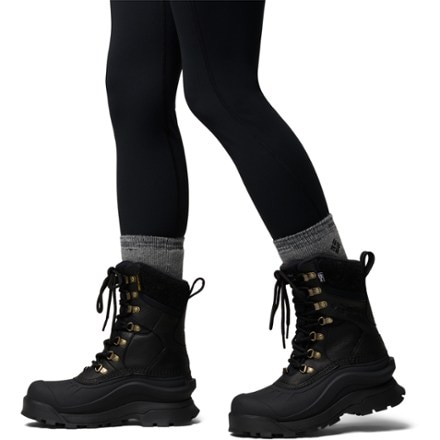 Columbia Bugaboot Peak Boots - Women's 9