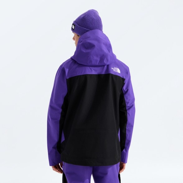 On Body Image of color Peak Purple/Tnf Black