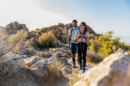 Location Image for OUTpulse Mid GORE-TEX Hiking Boots - Men's