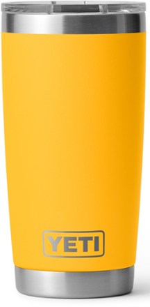 Yeti Rambler 30 oz Tumbler in Sand with MagSlider Lid