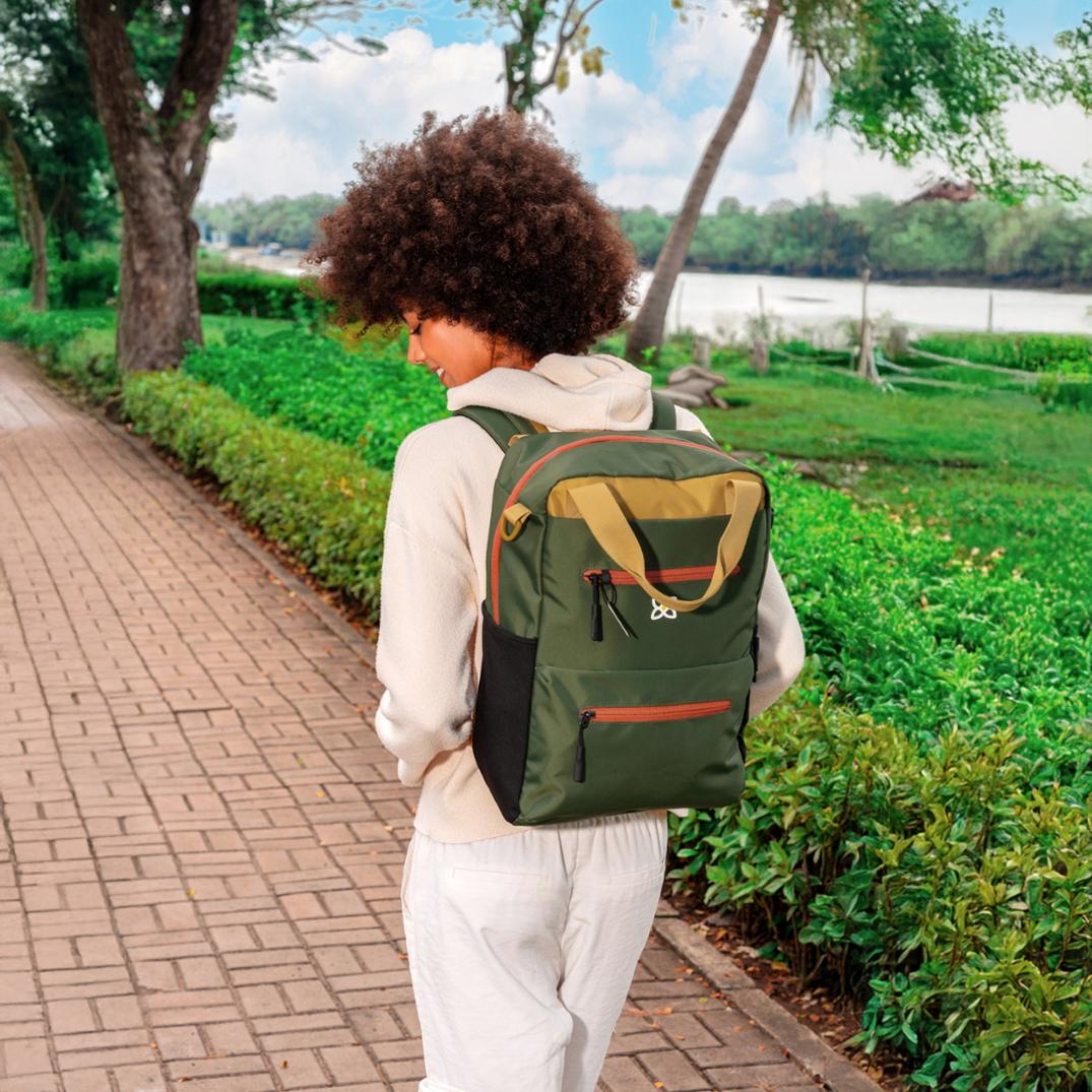 Location Image for Sojourn Tote Pack - Women's