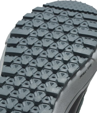 Vans Standard Snow MTE Boots - Women's 5