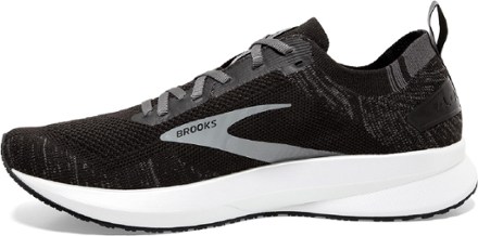 brooks shoes mens clearance