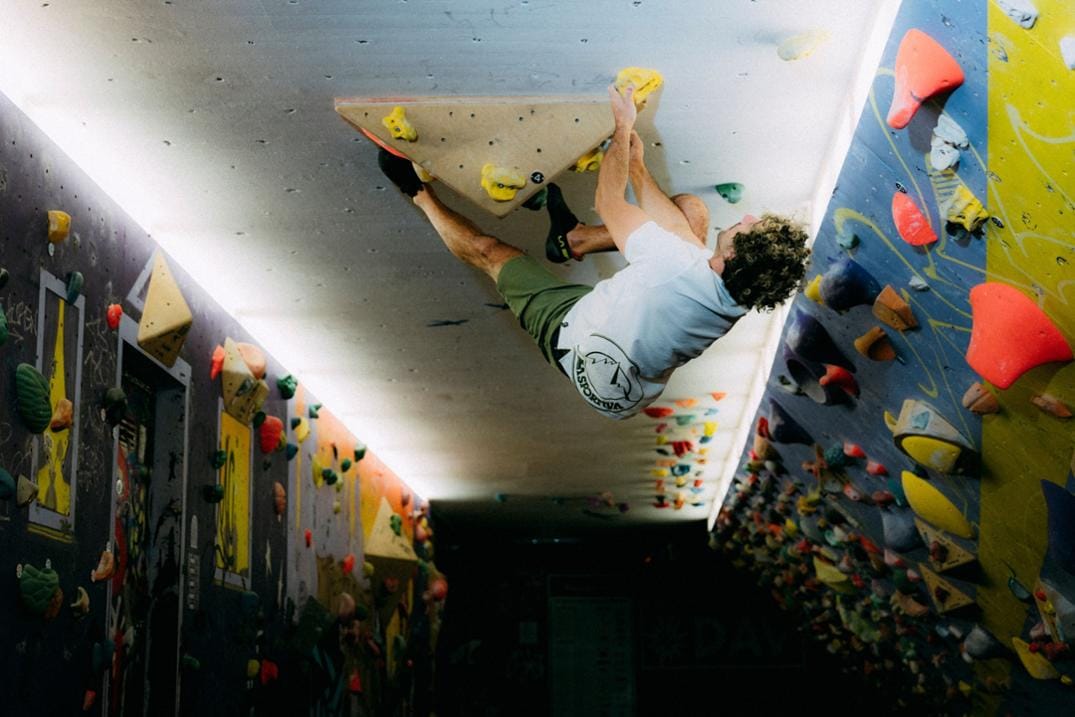 Location Image for Skwama Lite Climbing Shoes - Men's