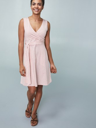 toad&co cue wrap sleeveless dress