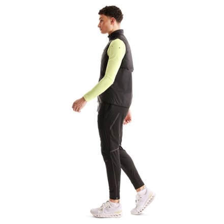 On Weather Vest - Men's 3