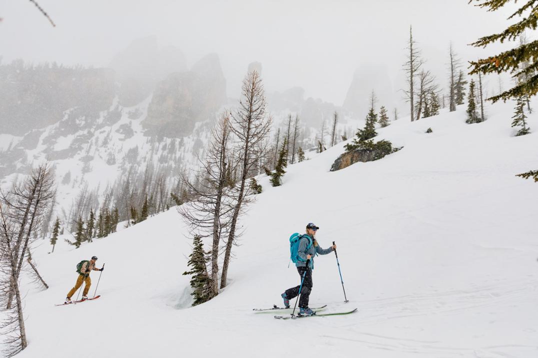 Location Image for First Chair GTX Jacket - Women's