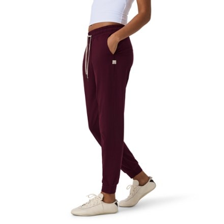Vuori Performance Joggers - Women's 4