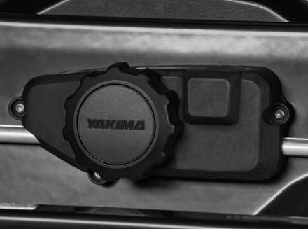 Yakima CBX 16 Roof Box 10