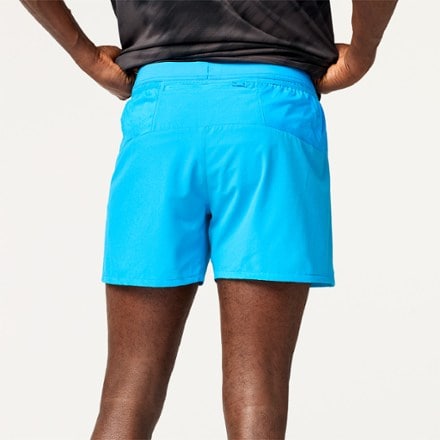 Brooks Journey 5" Shorts - Men's 1
