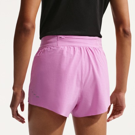 Nike Swift Breathe Shorts - Women's 5