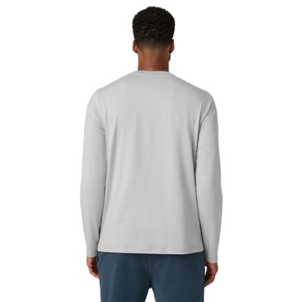Vuori Long-Sleeve Ponto Performance T-Shirt - Men's 2