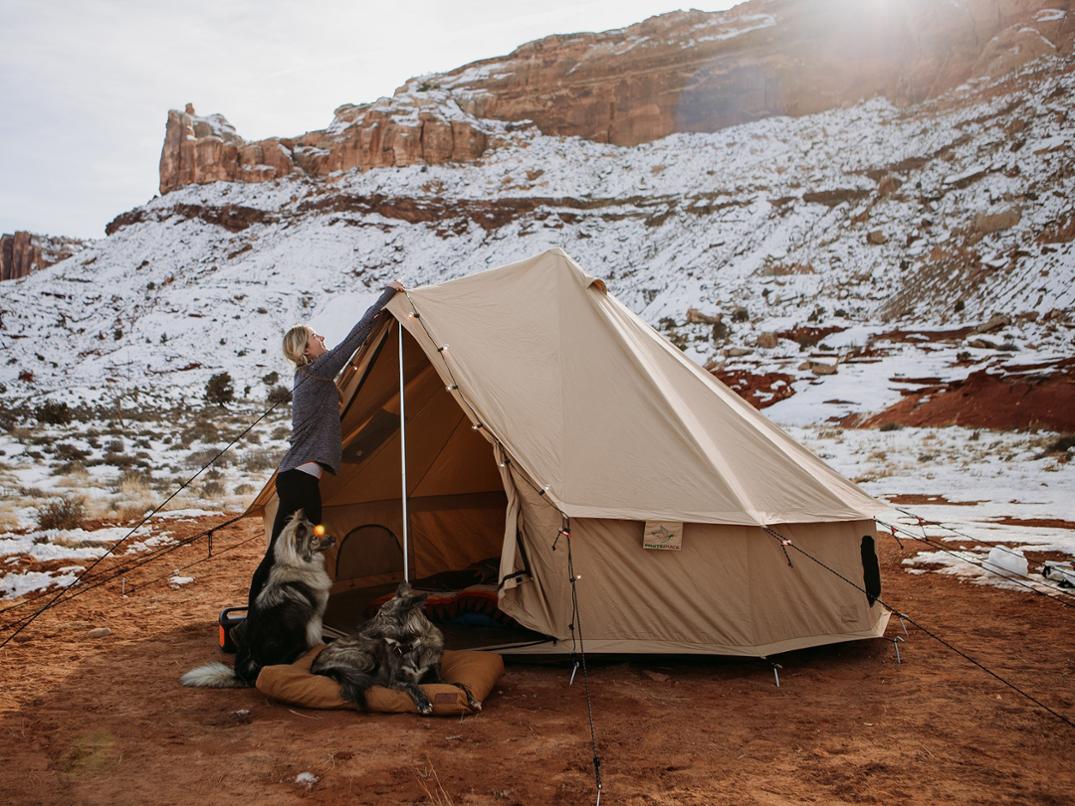 Location Image for Regatta 13' 6-Person Bell Tent