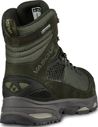 vasque saga gtx hiking boots review