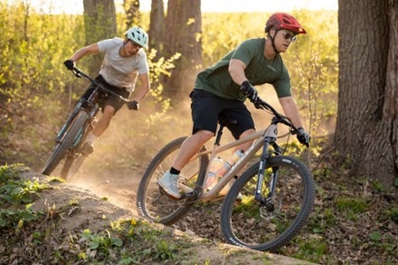 Salsa Rangefinder Deore 11-Speed 29 Mountain Bike 8