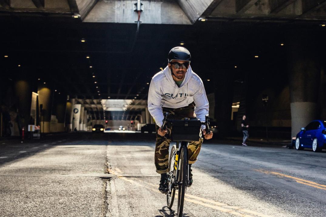 Location Image for Express Mips Cycling Helmet