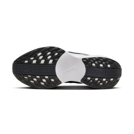Nike Pegasus Plus Road-Running Shoes - Women's 6