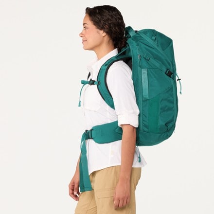 REI Co-op Ruckpack 40 Pack - Women's 2