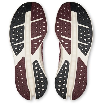 On Cloudsurfer Max Road-Running Shoes - Men's 5