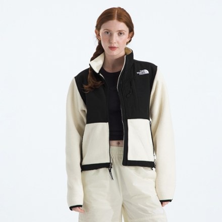 The North Face Retro Denali Jacket - Women's 1