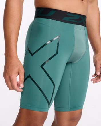 2XU Motion Compression Shorts - Men's 0
