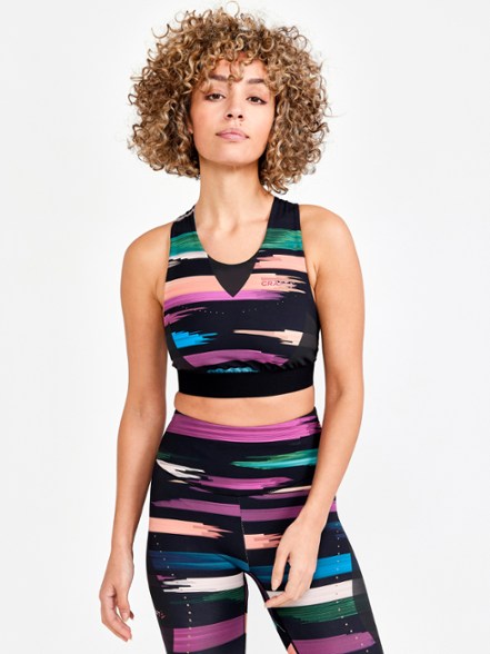 On Body Image of color Multi/Roxo