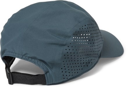 On Lightweight Cap Back view (Navy)