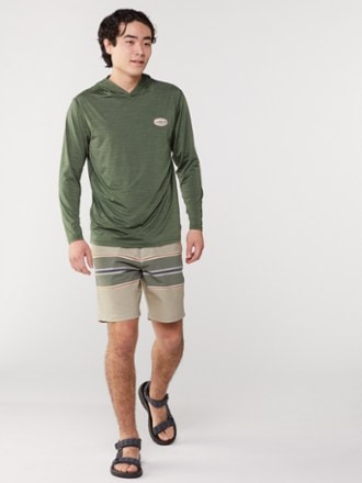 VISSLA Twisted Long-Sleeve Hoodie - Men's 3