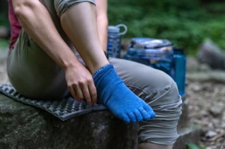 Injinji Liner Crew Socks 1