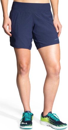 brooks 7 inch running shorts women's