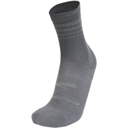 Brooks Run-In Crew Socks - 3 Pairs 3