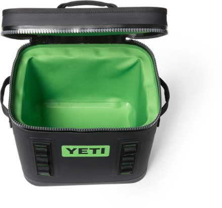 YETI Hopper Flip 12 Soft Cooler 9