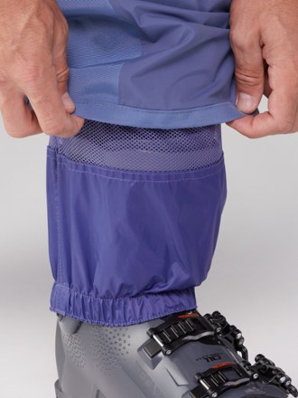 The North Face Freedom Bib Snow Pants - Men's 4