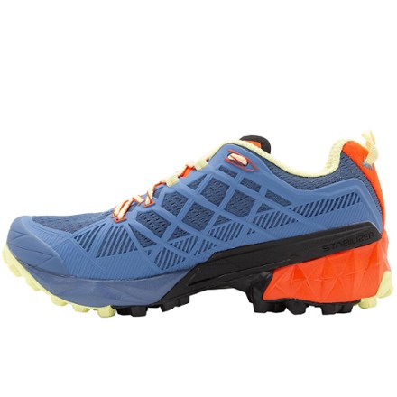 La Sportiva Akyra II Hiking Shoes - Women's 2