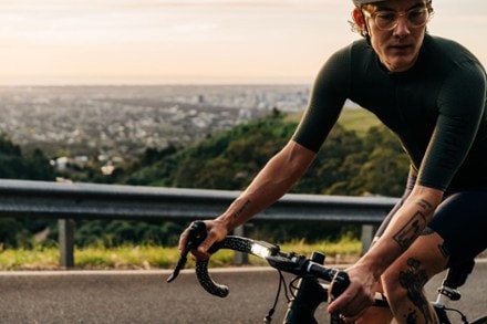 Knog Blinder Road 600 Front Bike Light 5