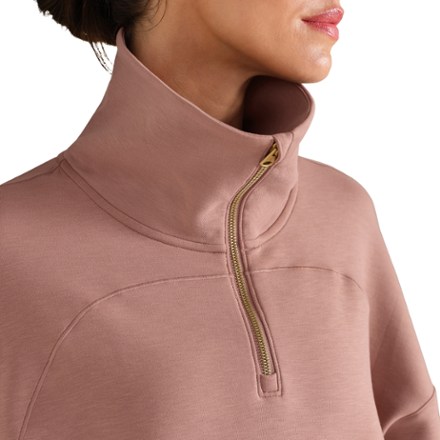 RHONE DreamGlow Half-Zip - Women's 4