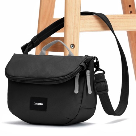 Pacsafe GO Anti-theft Saddle Crossbody 7