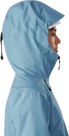 Arc'teryx Beta LT Jacket - Women's 5