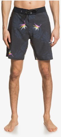 Quiksilver Highline Paradise Board Shorts - Men's 19" Outseam 1
