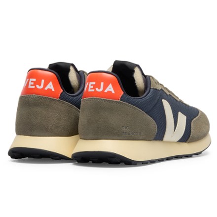 VEJA RIO BRANCO 未使用 RIO BRANCO II ALVEOMESH LIGHT GREY PIERRE MARSALA | VEJA