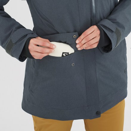 Salomon Stance Cargo Insulated Jacket - Women's 5