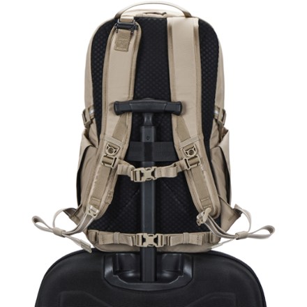 Pacsafe V 24 L Anti-Theft Active Pack 5