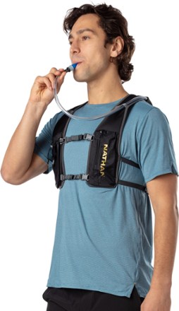 Nathan Quickstart 2.0 4 L Hydration Pack 8