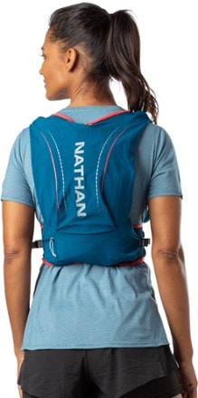 Nathan Vapor Airess Lite 4 L Hydration Vest - Women's 7