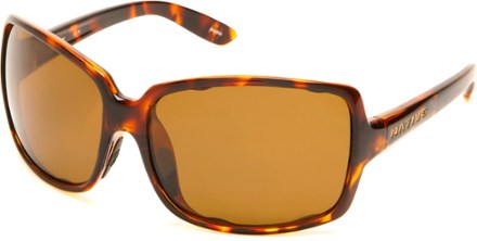 Left facing view (Maple Tort)