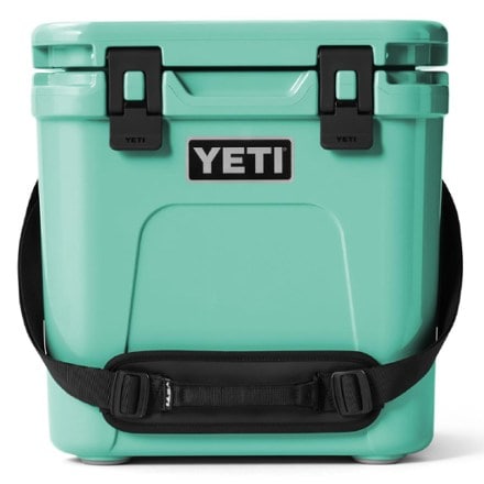 YETI Roadie 24 2.0 Hard Cooler 0