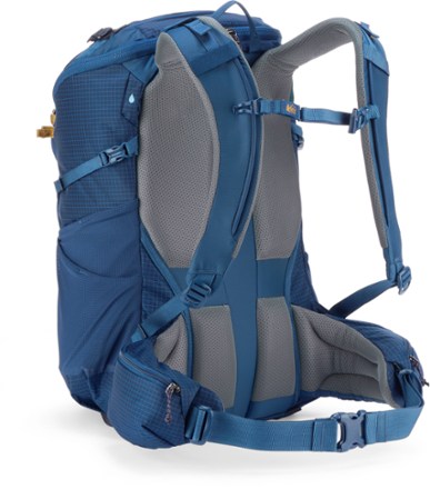 REI Co-op Trail 40 Pack - Men's 4