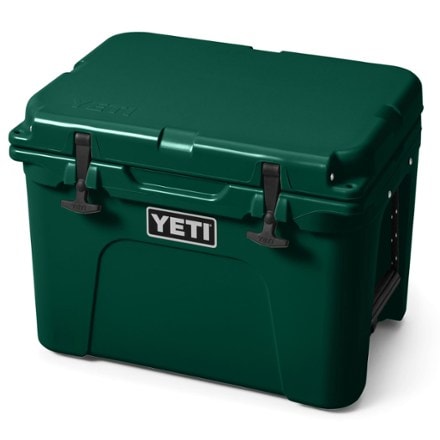 YETI Tundra 35 Cooler 1